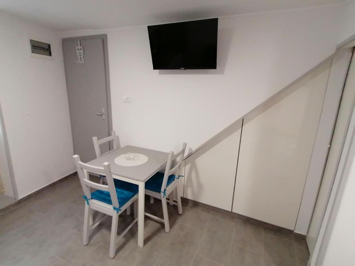 Apartment Dorina Piran Exterior photo